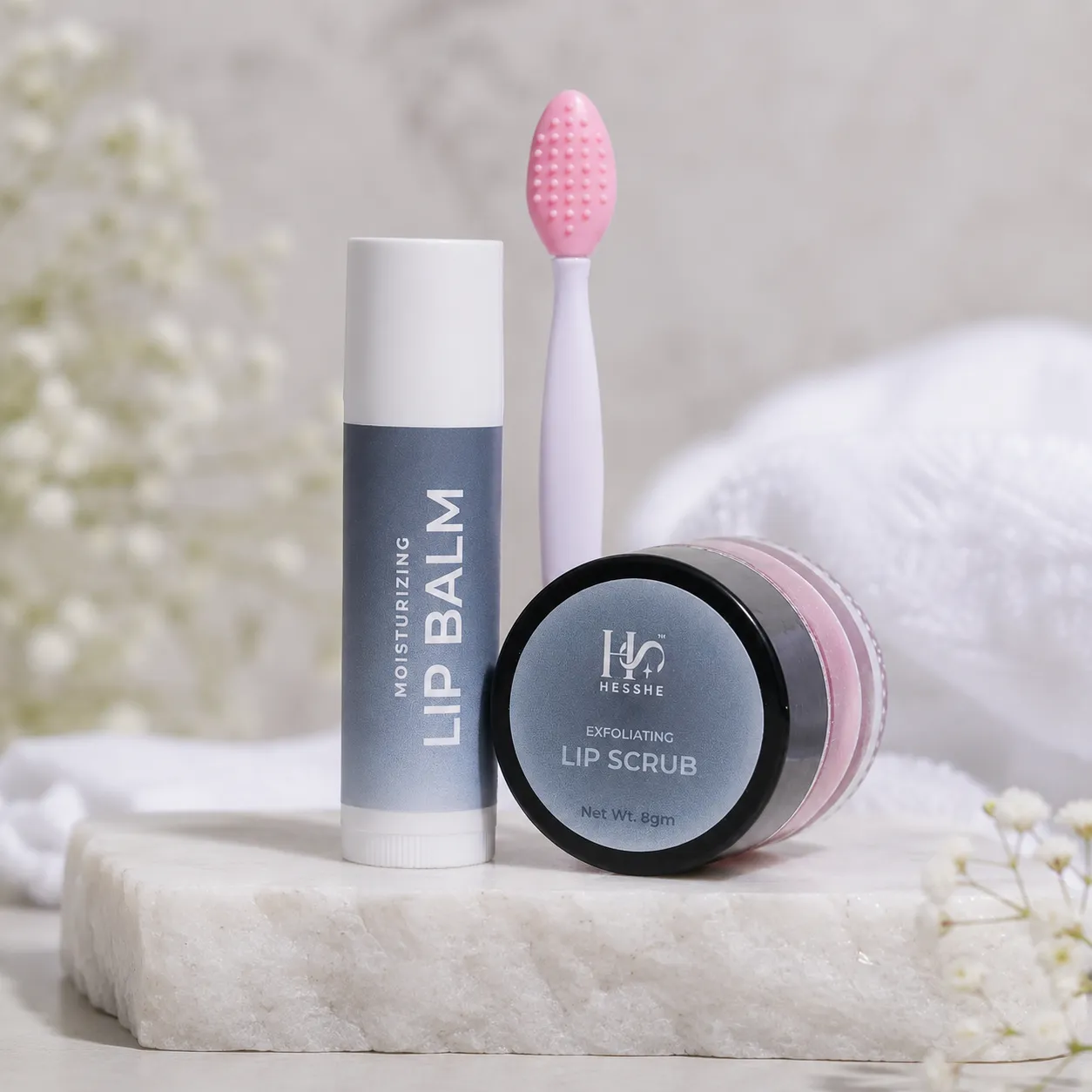 Lip-scrub-benefits